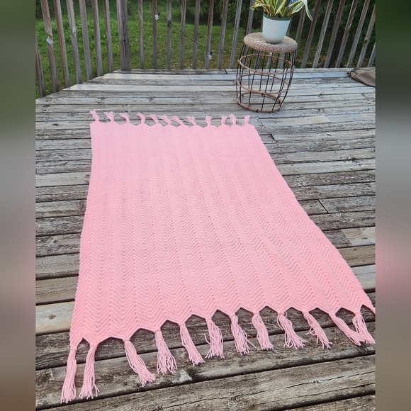 Pink Handmade Crochet Blanket - Picture 3 of 7